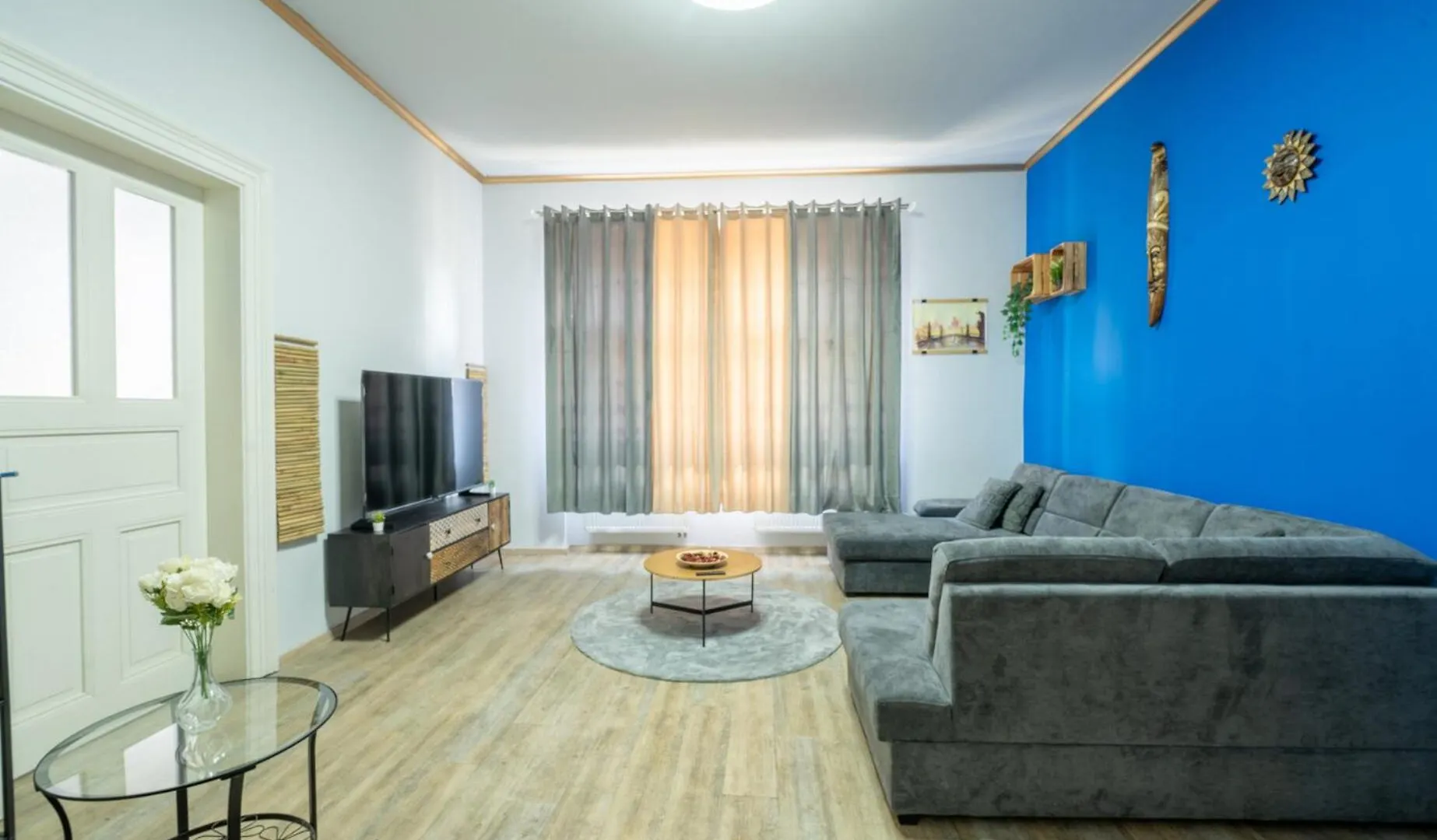 Cozy 3-Brd Riverside Apartment In Center プラハ チェコ